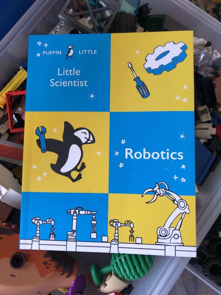 Little scientist: Robotics. Puffin Little Books