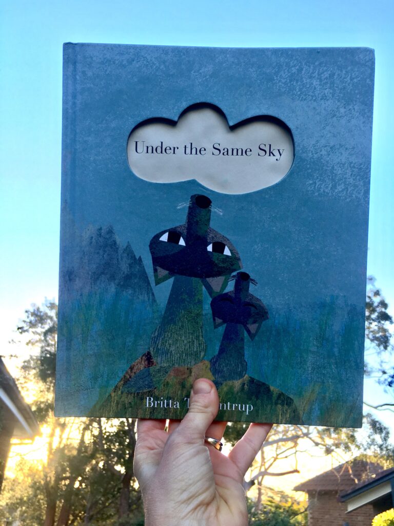 Under the same sky by Britta Teckentrup